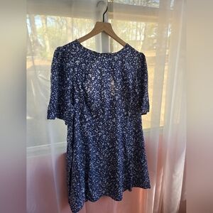 Old Navy Navy Floral Keyhole Dress